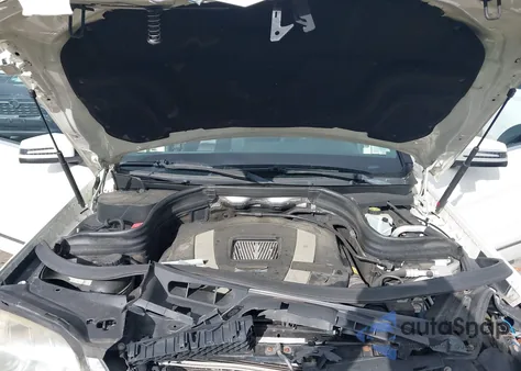 2010 Mercedes-Benz Glk 350 4Matic z USA, uszkodzony, nr VIN WDCGG8HB0AF457415